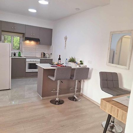 Charming Holiday Retreat Kato Paphos Apt 400M To The Beach ภายนอก รูปภาพ