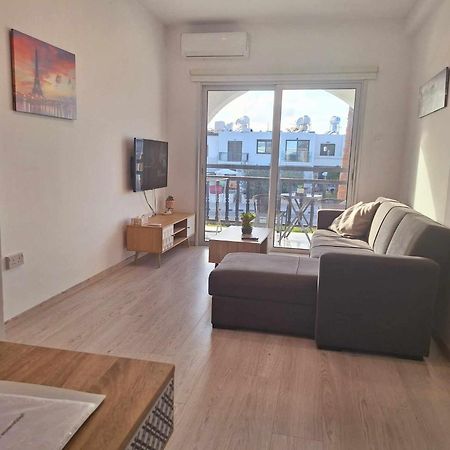 Charming Holiday Retreat Kato Paphos Apt 400M To The Beach ภายนอก รูปภาพ
