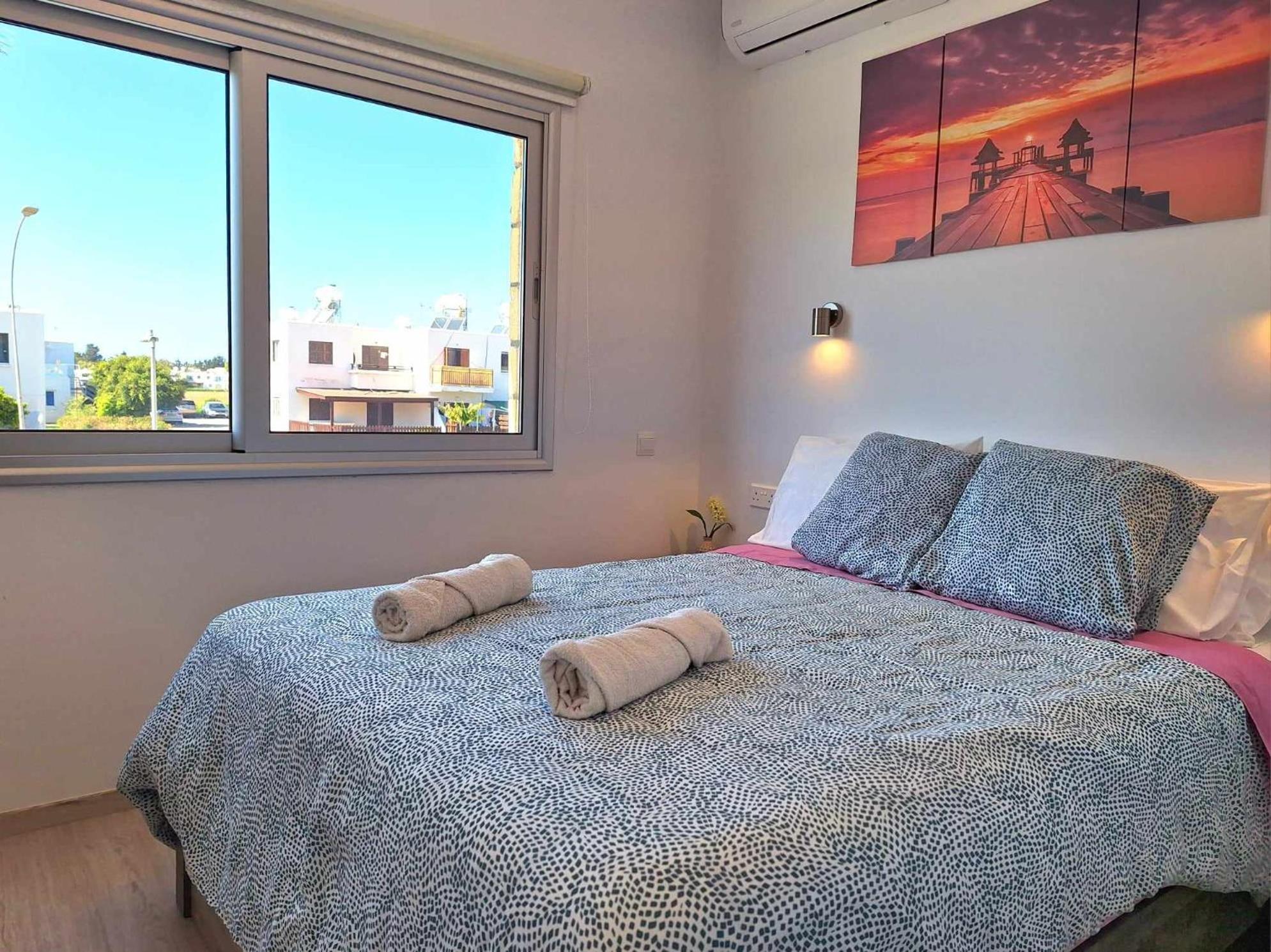 Charming Holiday Retreat Kato Paphos Apt 400M To The Beach ภายนอก รูปภาพ