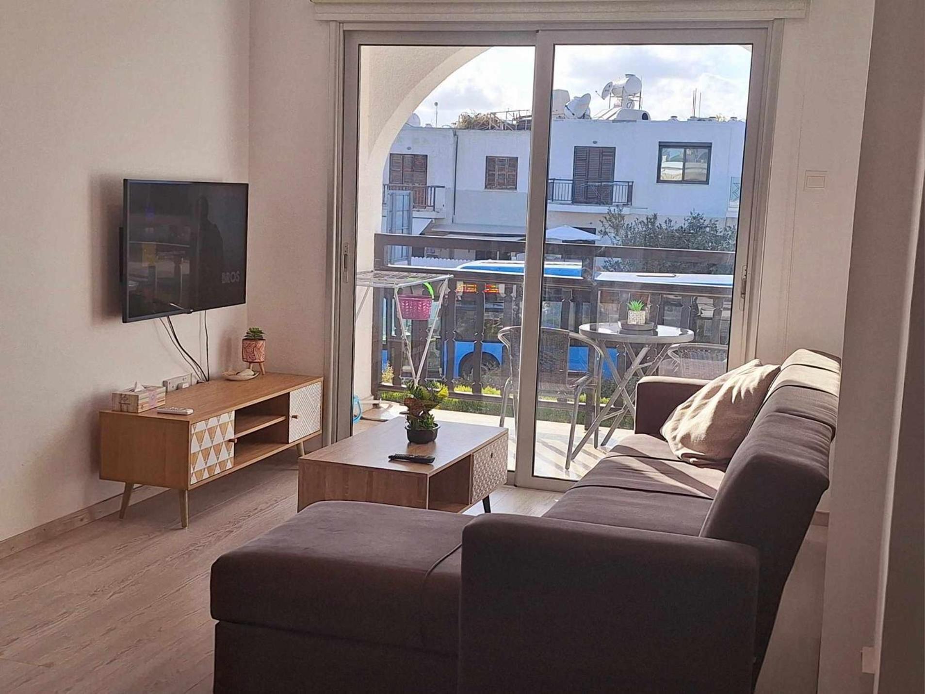 Charming Holiday Retreat Kato Paphos Apt 400M To The Beach ภายนอก รูปภาพ