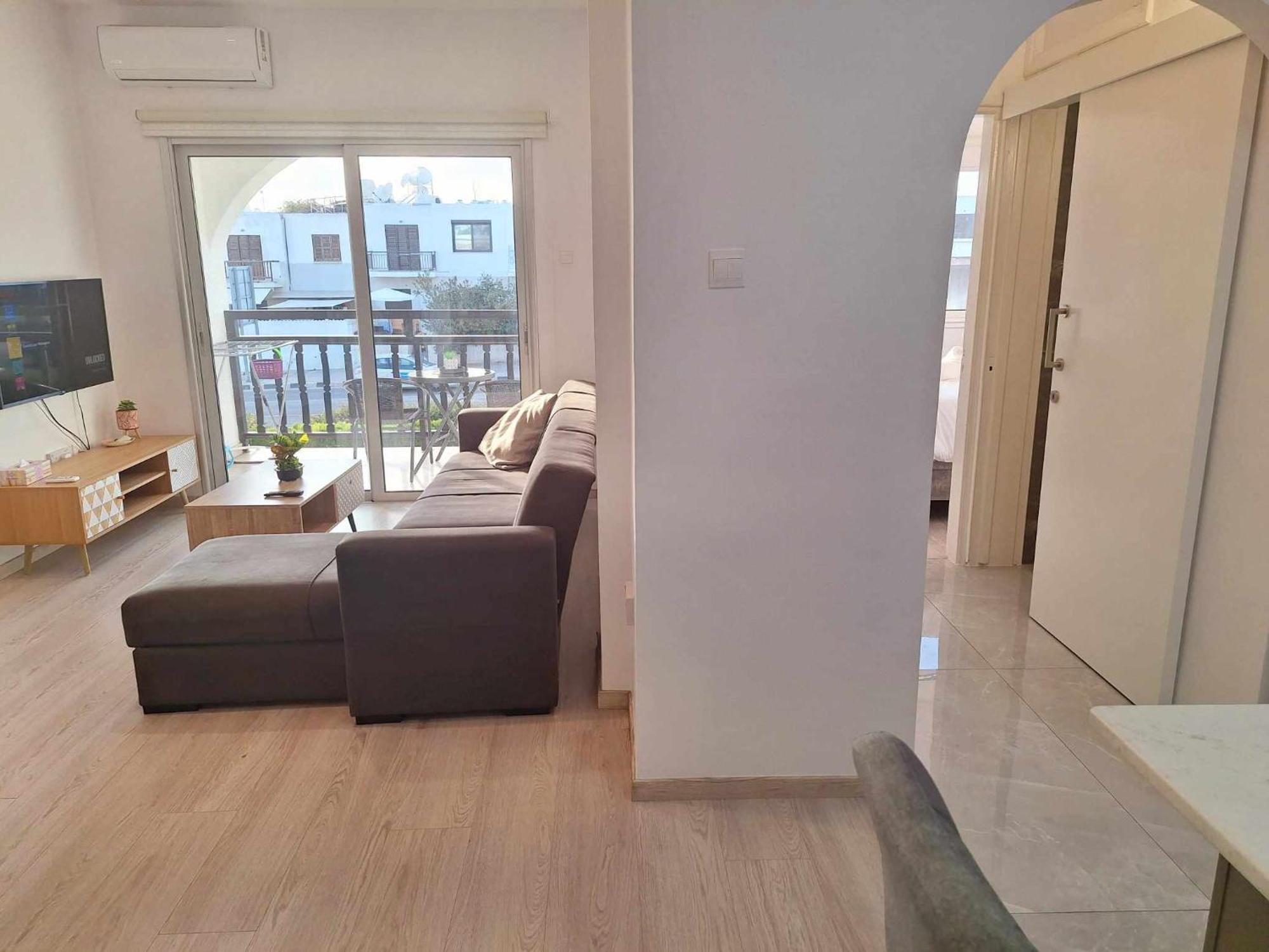 Charming Holiday Retreat Kato Paphos Apt 400M To The Beach ภายนอก รูปภาพ
