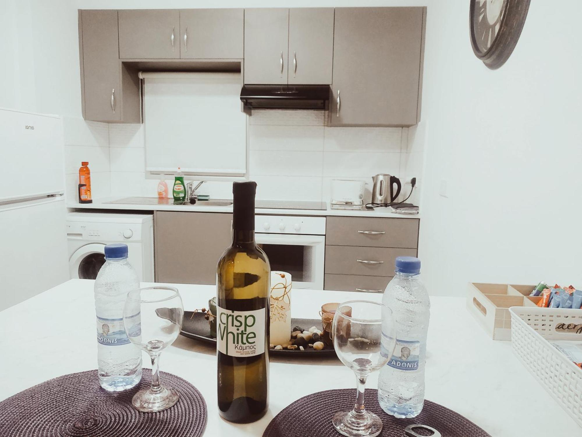 Charming Holiday Retreat Kato Paphos Apt 400M To The Beach ห้อง รูปภาพ